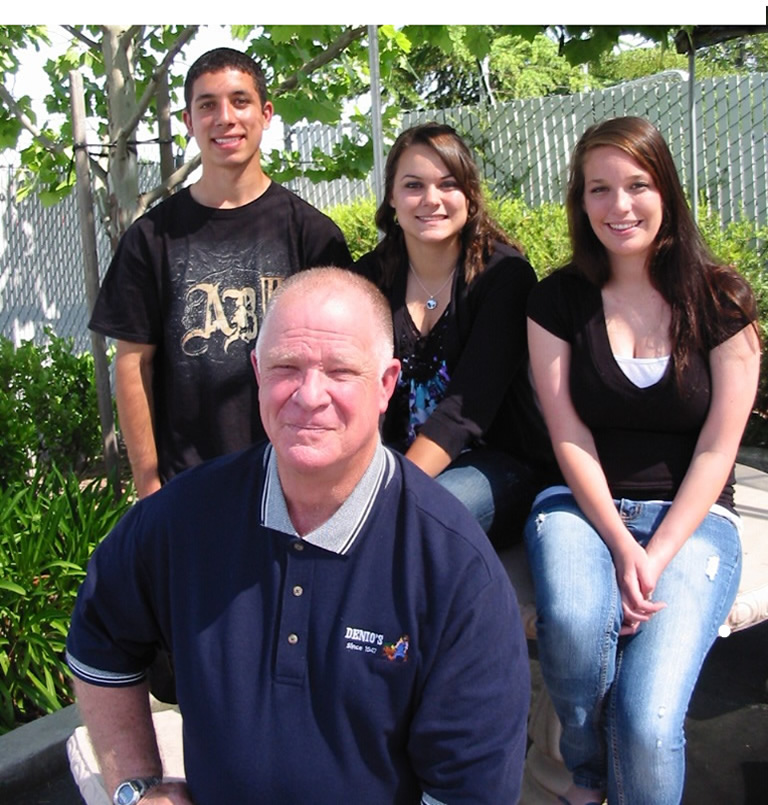 2011_Denios_Scholarship_Winners